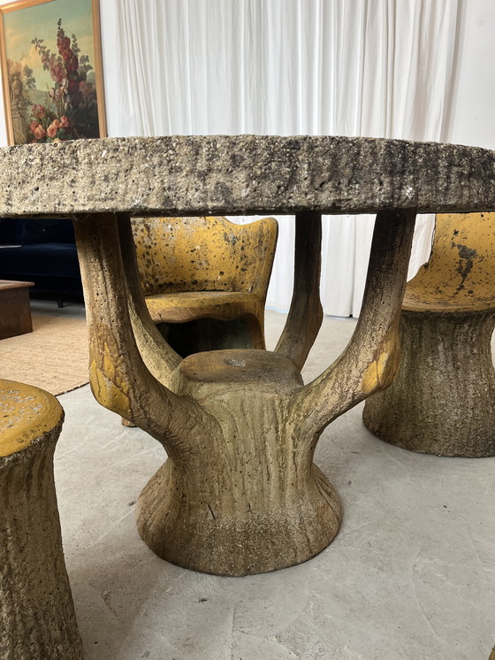 Image 1 of Garden furniture made of concrete with a wood-like finish