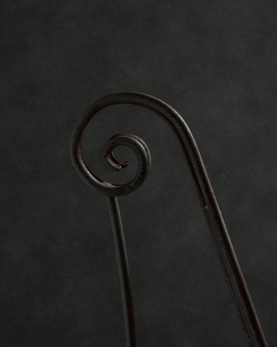 Image 1 of sedia e tavolo Spine nello stile di André Dubreuil.