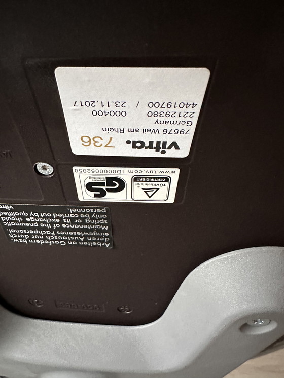 Image 1 of Sedia da ufficio di design Vitra Hal