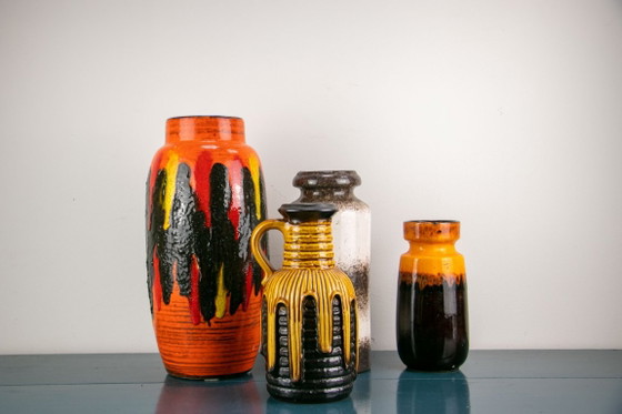 Fat Lava vase 558, orange with black and yellow accents, Scheurich W-Germany, Ceramic, Mid Century Modern (photo 3 of 5)