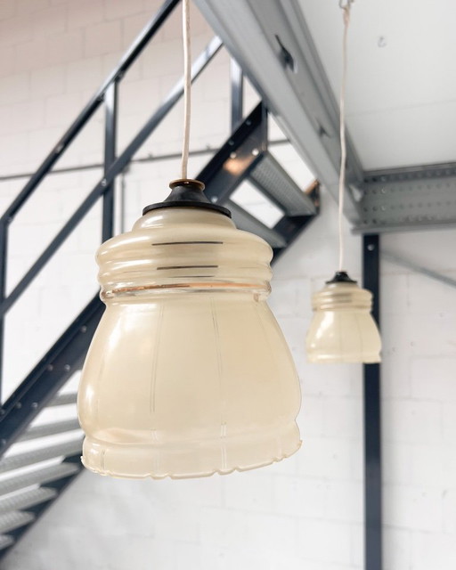 Set aus 2 Vintage-Deckenlampen in Beige, 1960er Jahre – plafondlampen, Glass (photo 2 of 9)