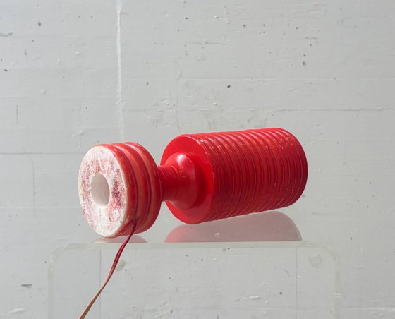 Image 1 of Lampada da tavolo rossa in pietra, stile futuristico, anni '70.