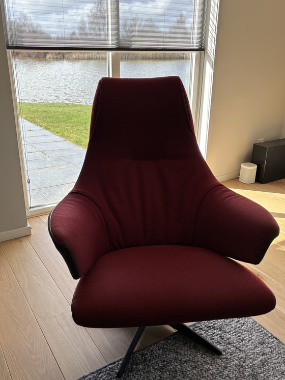 Image 1 of Montel Xavi