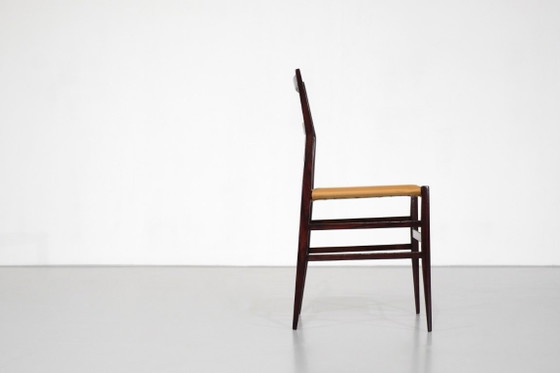 Image 1 of Chaise " Superleggera " en bois, créée par Gio Ponti pour Cassina, Italie, 1957.
