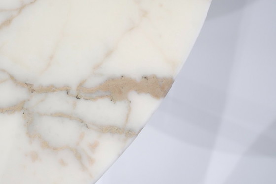 Image 1 of Tavolo da pranzo in marmo Tulip di Eero Saarinen per Knoll International.