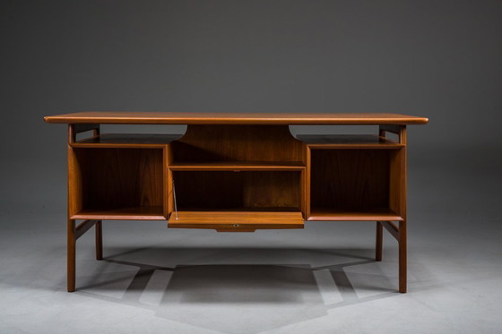 Image 1 of Scrivania modello 75 in teak di Omann Jun Møbelfabrik, anni '60