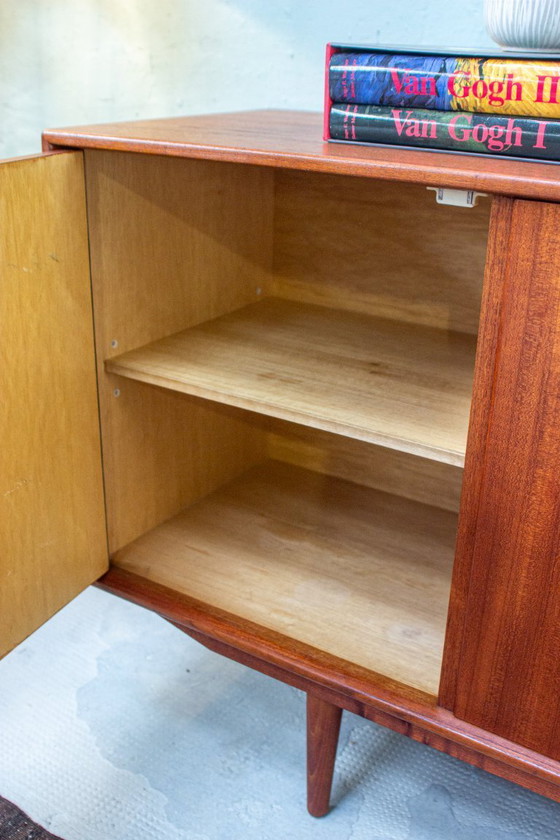 Image 1 of Vintage teakhouten dressoir, ladekast, laag dressoir, Riestenpatt, midden 20e eeuw