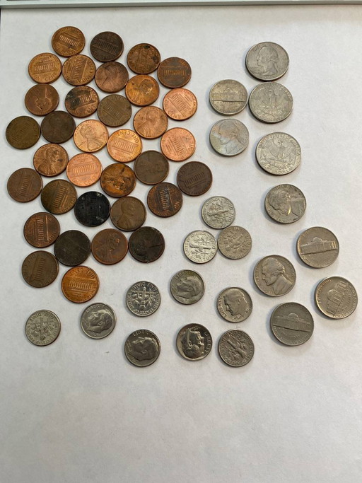 Large Lot of Old US Coins – Lincoln Wheat Cents, Dimes, Nickels, and Quarters – decoratieve objecten