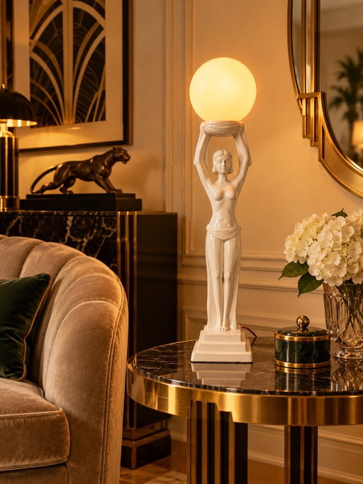 Lampada da tavolo Art Déco vintage – Figura femminile con sfera luminosa