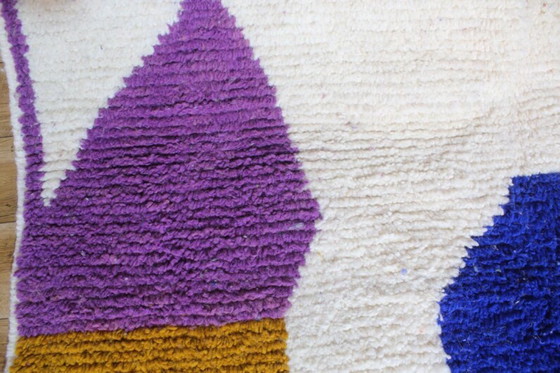 Image 1 of Handmade Moroccan rug 250cm x 150cm