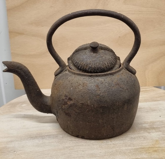 Bollitore antico in ghisa con coperchio originale - bollitore per camino e stufa, circa 1880 (photo 3 of 8)