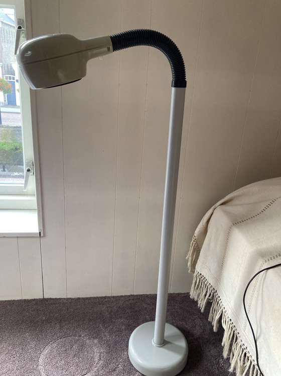 Fagerhult Cobra Floor light – Plastic (photo 8 of 8)
