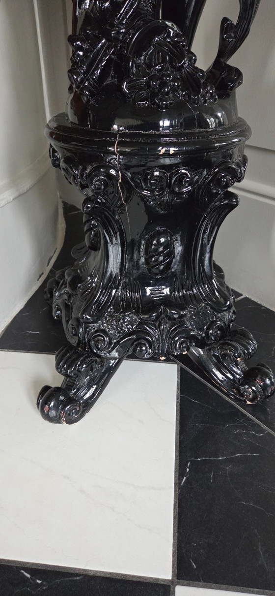 Image 1 of Skulptur - Pflanzgefäß mit Engelsdekor (Ref. 4125)