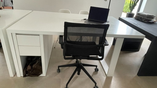 Corean tafel / bureautafel