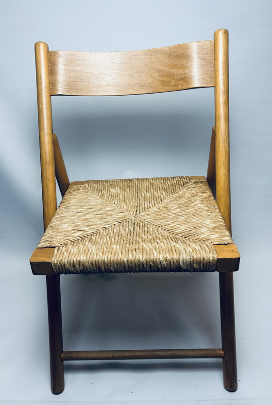 Image 1 of Set of 2 vintage wooden folding chairs with rattan seats – 1970s/1980s kg