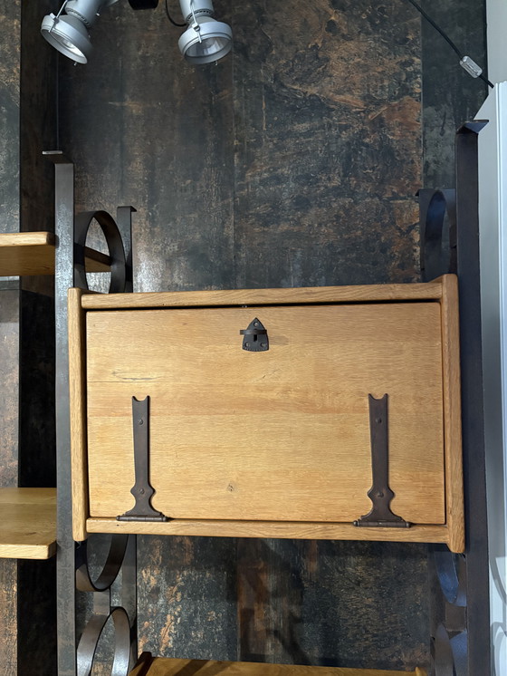 Image 1 of Divisorio/armadietto da parete brutalista di Bram Sprij