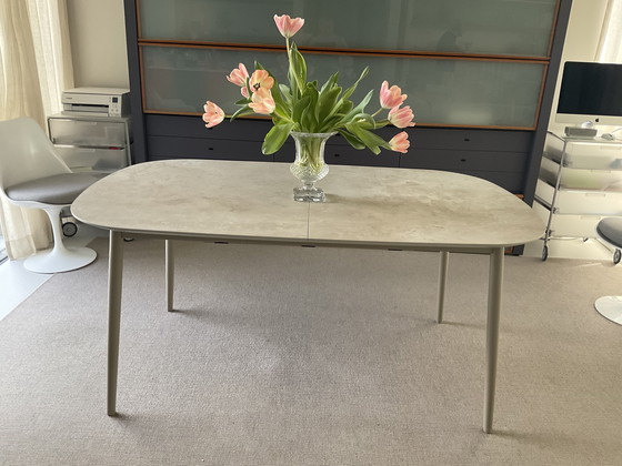 Image 1 of Kingston uitschuifbare eetkamertafel  van 160cm / 230 cm in Keramiek