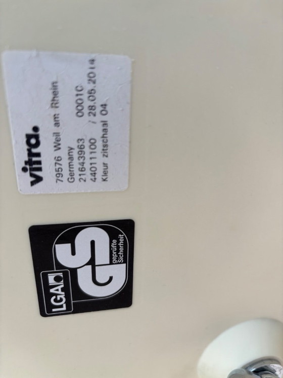 Image 1 of 6 sillas Vitra Eames DAR usadas