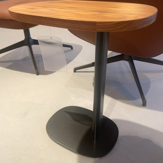 Image 1 of Leolux Toveri side table