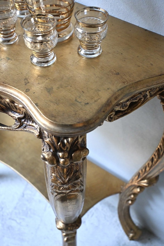 Image 1 of Wunderschöner Biscottini-Barockkonsolentisch mit Blattgold