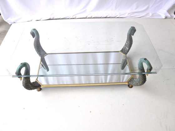 Image 1 of Vintage glazen salontafel met sculpturaal zwanenframe en glazen blad