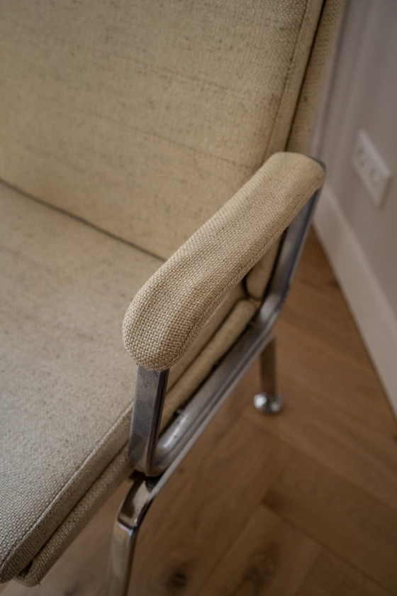 Image 1 of Vintage Artifort fauteuil