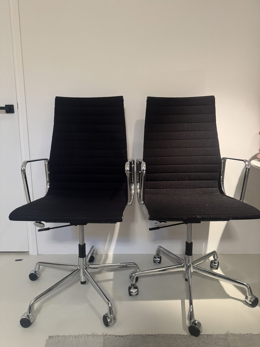 9 chaises de bureau/réunion Vitra Charles Eames