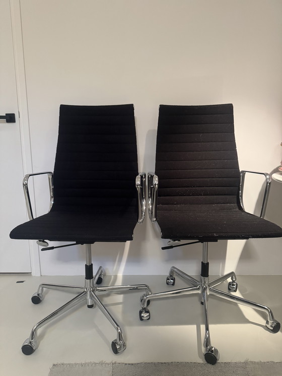 Image 1 of 9 chaises de bureau/réunion Vitra Charles Eames