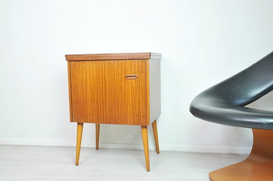 Image 1 of Vintage mid century naai kastje Deens look opbergkast