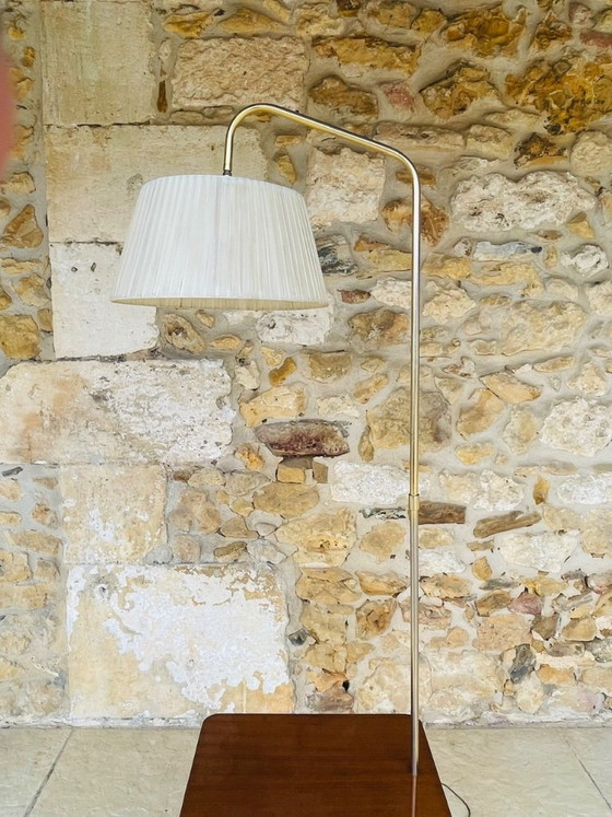 Mid-Century, Swivel,  Floor Lamp with Integrated Side Table, 1960s – Floor lights, Brass (photo 14 of 34)