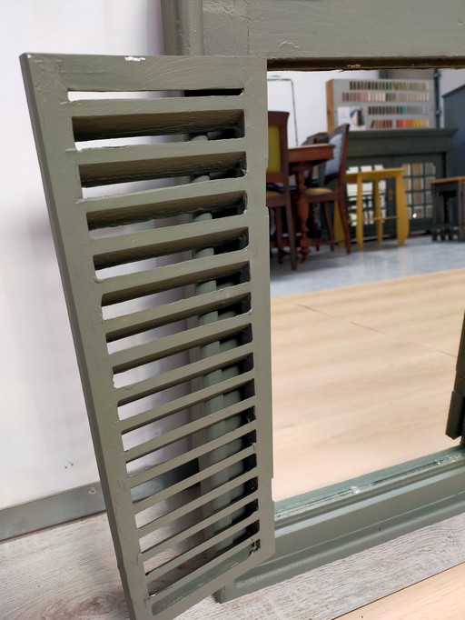Miroir avec portes