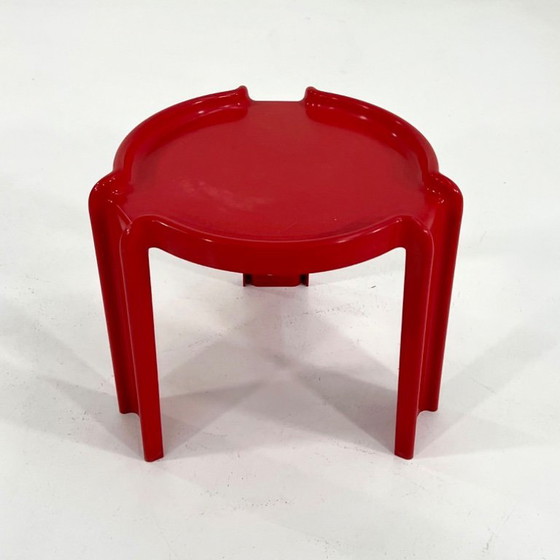Image 1 of Table d'appoint rouge de Giotto Stoppino pour Kartell, années 1970