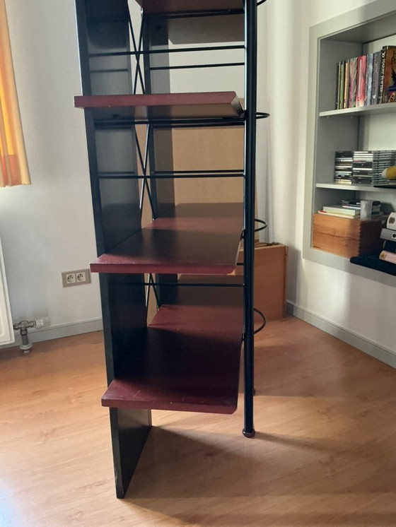 Image 1 of Samenhorende boekenrek, bureau en stoel van Ligne Roset. Gekocht bij Interieur Plus Peer.