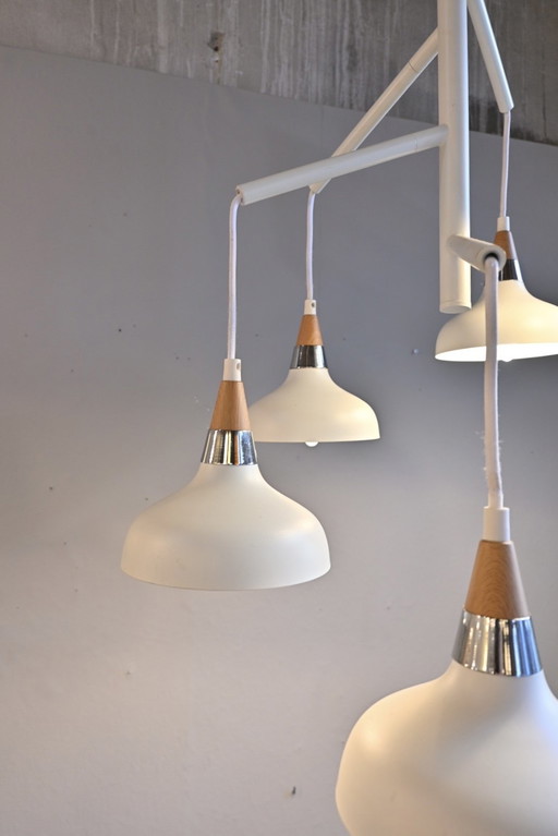 Lámpara colgante de diseño escandinavo con 5 pantallas de Havsö Sweden