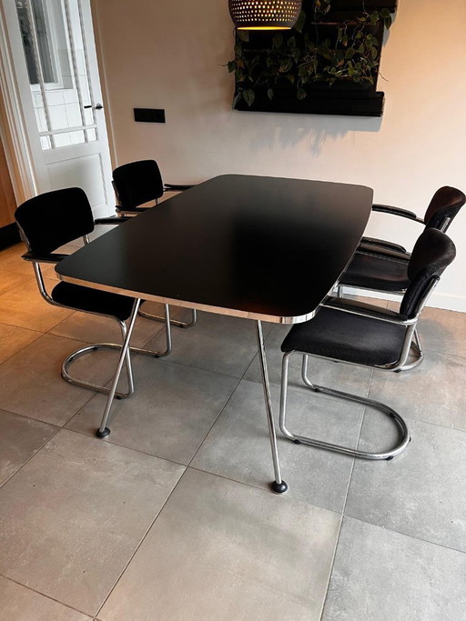 Design eettafel – Gebroeders De Wit – zwart blad