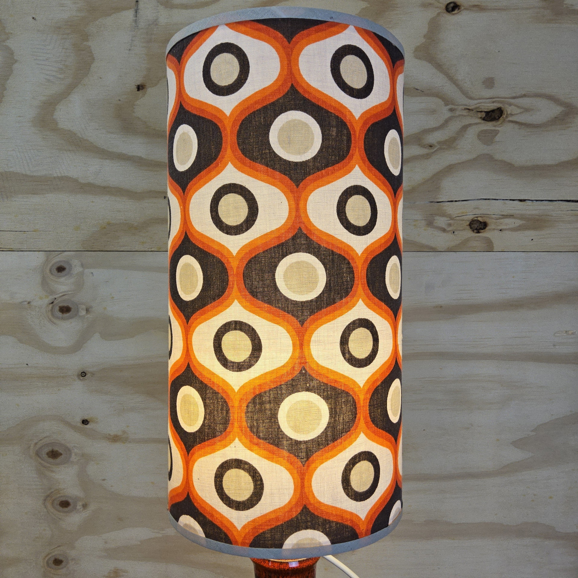 Vintage ceramic Fat Lava table lamp (70s) Scheurich West Germany