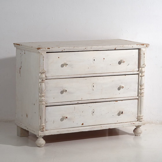 Antique white chest of drawers (c.1920) #48 (photo 4 of 40)