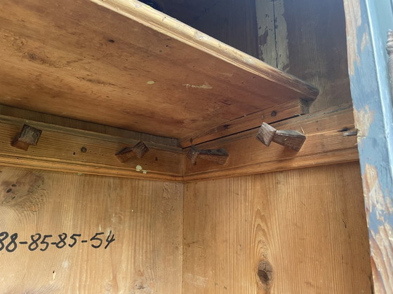 Image 1 of 18E Eeuwse Kledingkast Keukenkast Halkast Legkast Frans  Antiek