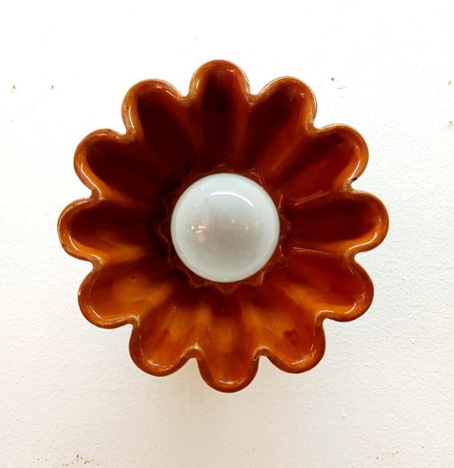 Applique moule à gâteaux ancien en poterie 