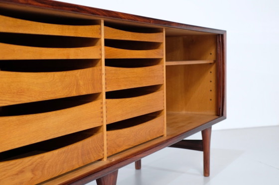 Dressoir ontworpen door Henning Kjaernulf voor Bruno Hansen, Denemarken, jaren 60. – Vitrinekasten, Wood (photo 5 of 20)