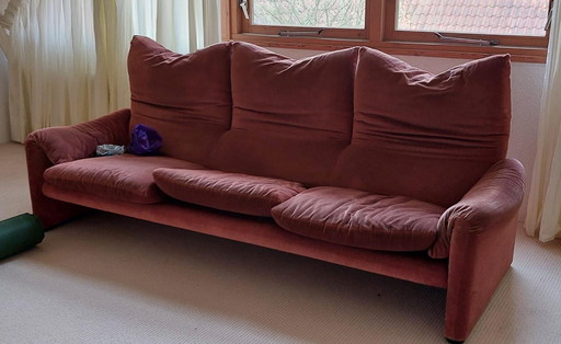 Cassina Maralunga three-seater sofa by Vico Magistretti