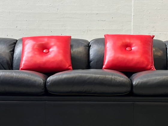 Image 1 of Elegantes Sofa von Poltrona Frau aus Leder, Italien, 1970er Jahre