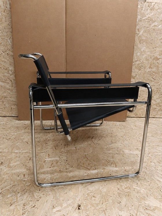KNOLL Int. 2 Poltrone B3 WASSILY (NUOVE) acciaio inox e cuoio NERO, Pelle (foto 16 di 22)