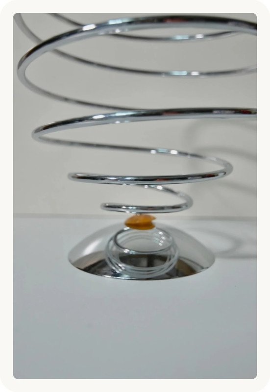 Image 1 of Vintage Spiral Fruit Bowl "Flashdue Italy" - 80's - Italian Design