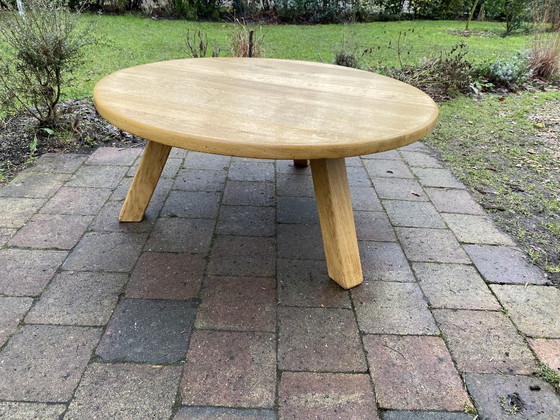 Image 1 of Round solid wood coffee table Ø100 – Japandi / Brutalist