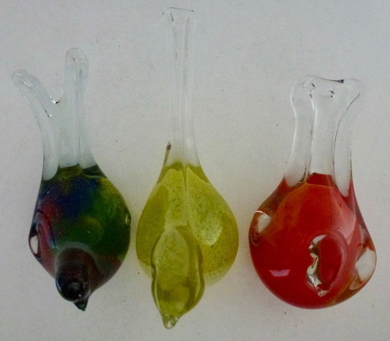 Image 1 of 3x Glass Decorative Birds, from Murano (-style), in beautiful bright colours.