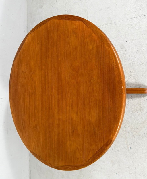 Tavolo da pranzo/tavolo allungabile di metà secolo in teak di VV Møbler, Spøttrup, Danimarca, anni '60