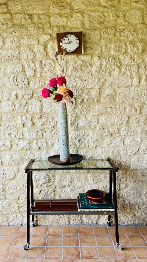 Image 1 of Vintage Glass and Brushed Metal Side Table on Wheels from Zuenelli, 1960s