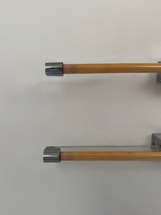 Image 1 of Een paar vintage XL wandlampen, verchroomd metaal en transparant ABS, Italië, 1980