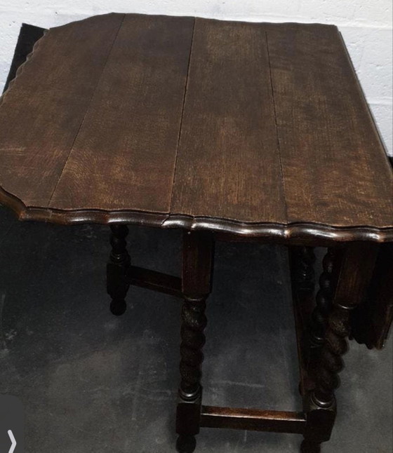 Antiek Getordte Hangoortafel – Wood (photo 7 of 10)